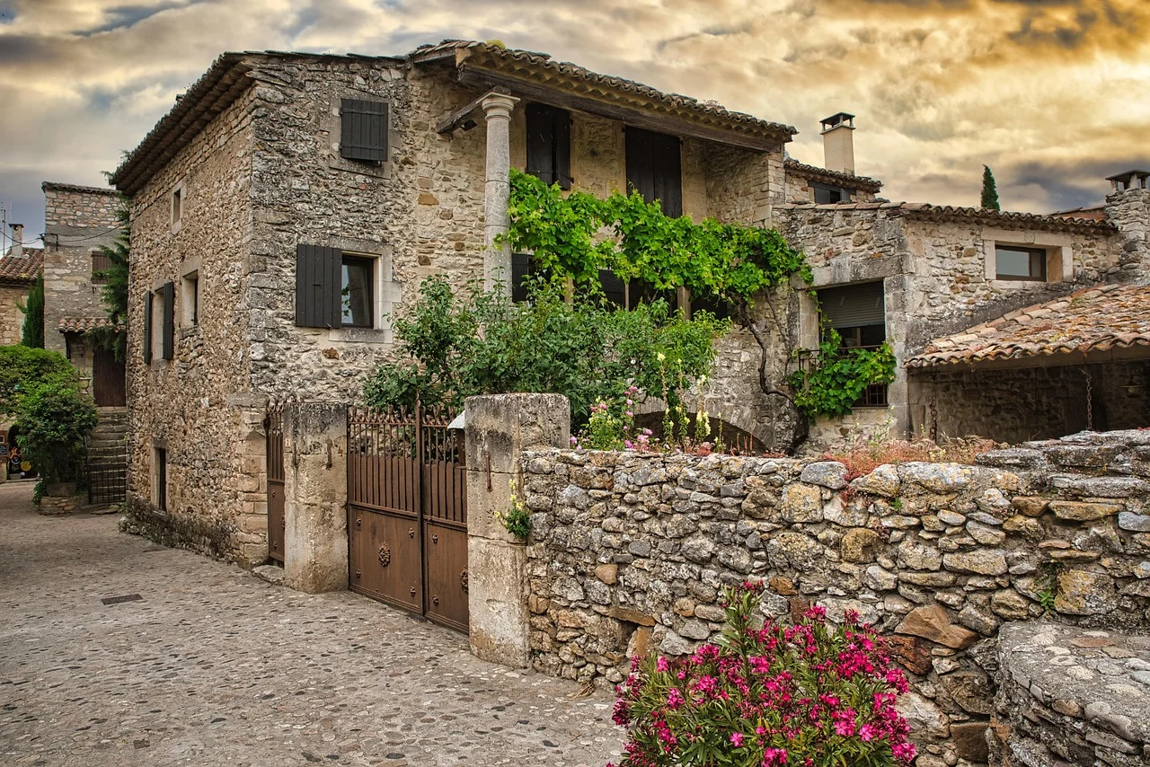 Découvrez les joyaux cachés du marché immobilier : maisons à vendre près de chez vous